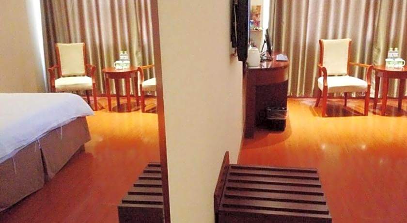 GreenTree Inn Liaocheng Chiping East Huixin Road Business Hotel