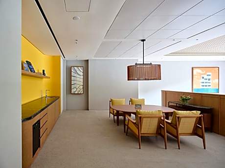 [Journey Box] Cabin X Mansion Pool House With F&B Credit 150,000 KRW