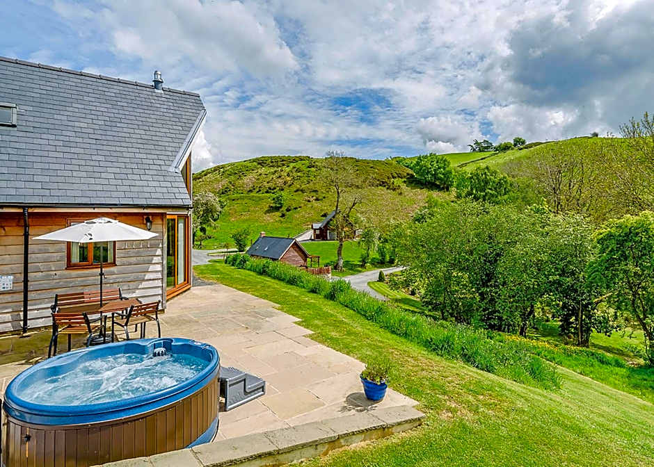 Slate House Lodges