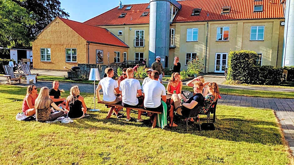 Nexø Modern Hostel. Private Rooms