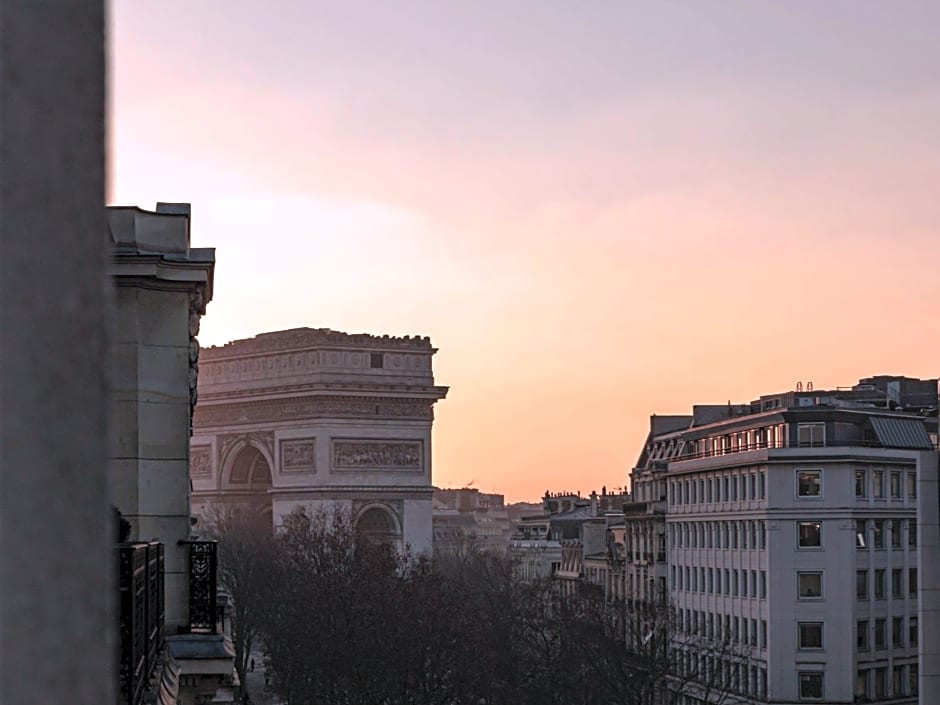 Le Royal Monceau Hotel Raffles Paris