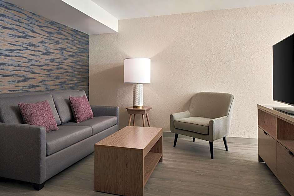 Sheraton Richmond Airport Hotel