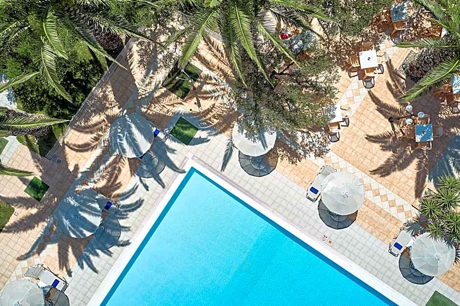 CHC Tylissos Beach Hotel