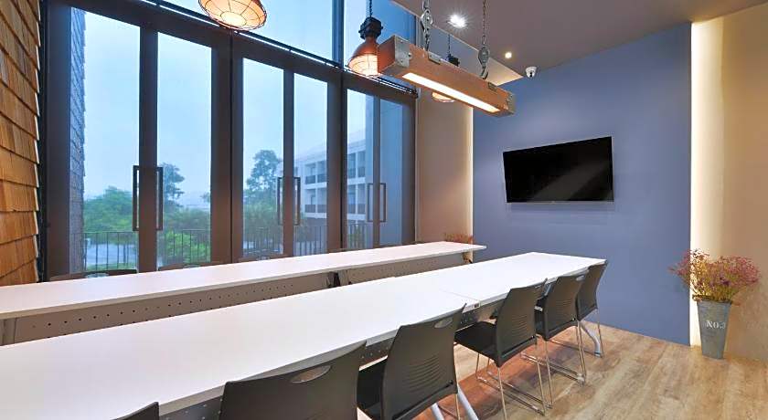 The Chill @ Krabi Hotel