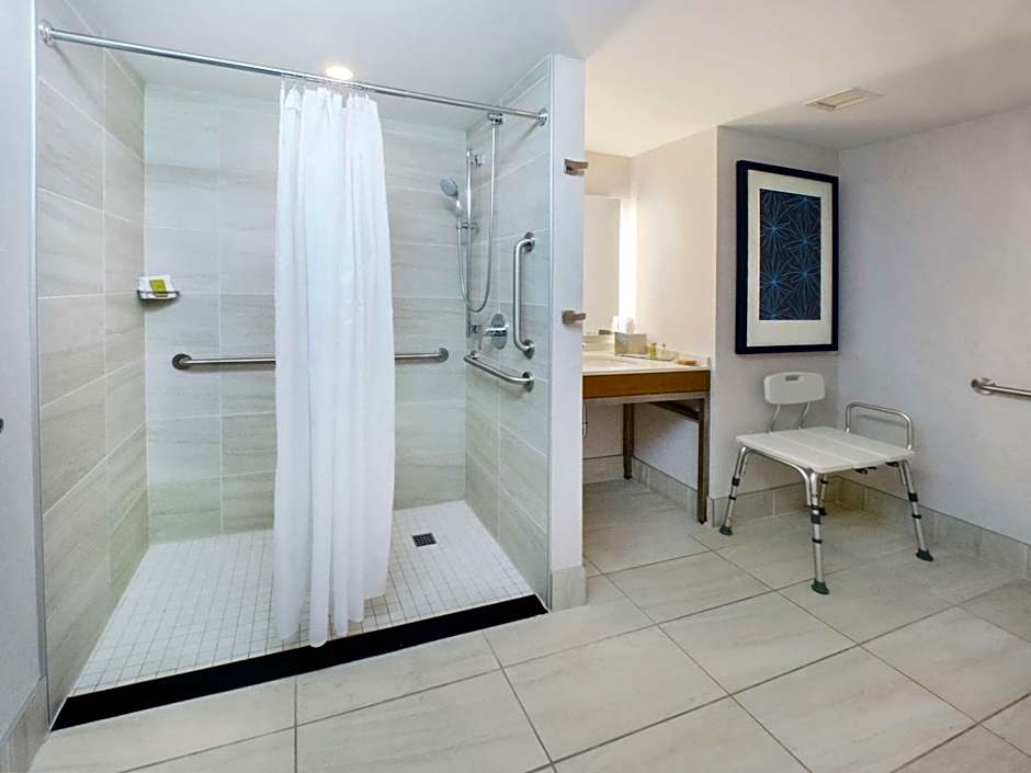 DoubleTree by Hilton Hotel Niagara Falls New York