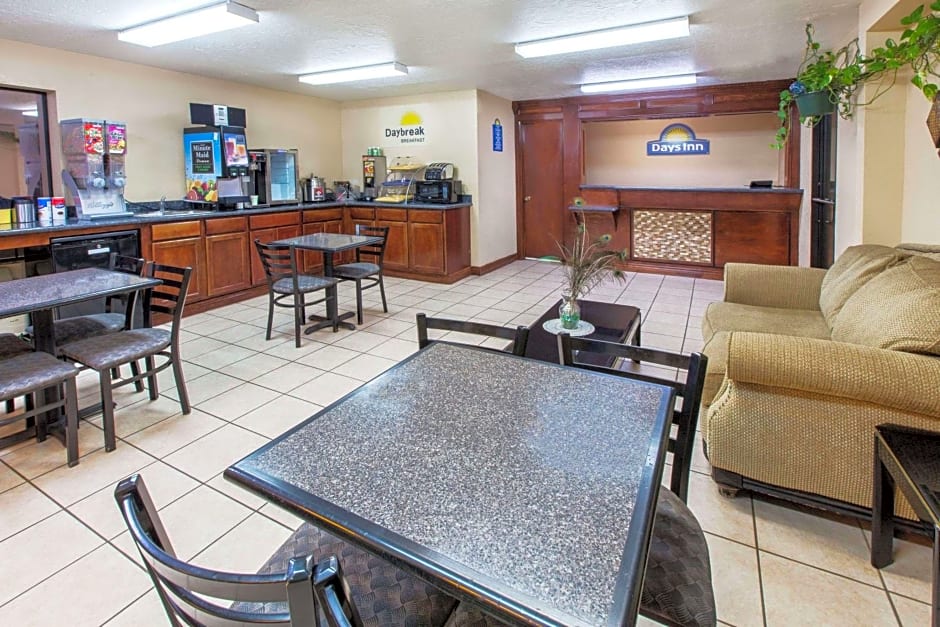 Days Inn by Wyndham El Reno