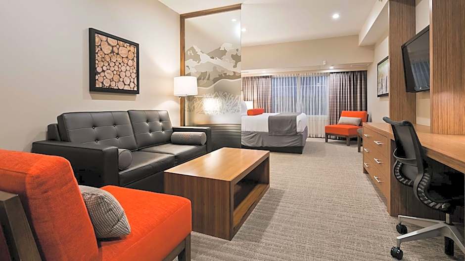 Mountain View Inn & Suites