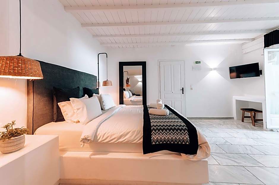 Mr & Mrs White Mykonos