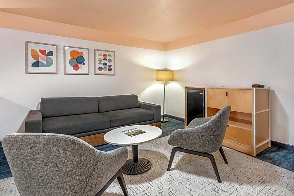 The Sandman Santa Rosa Sonoma, an Ascend Collection Hotel