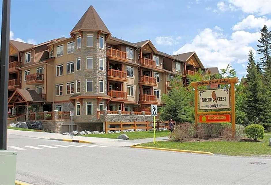 Inviting Condo Hot Tub & Relaxing Atmosphere!