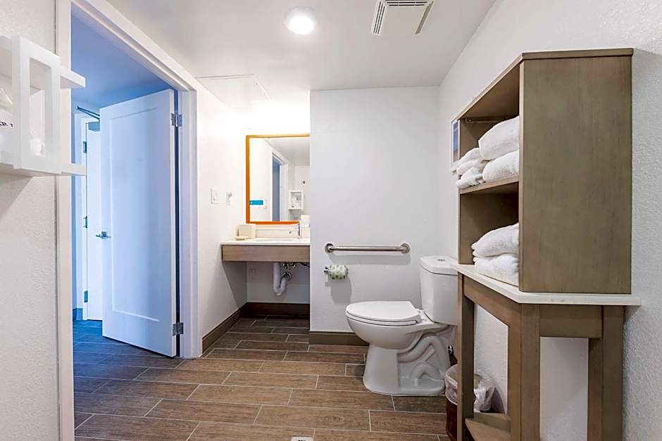 Hampton Inn By Hilton Virginia Beach-Oceanfront North