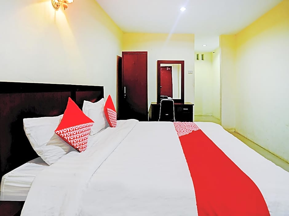 OYO 90331 Hotel Toba Shanda