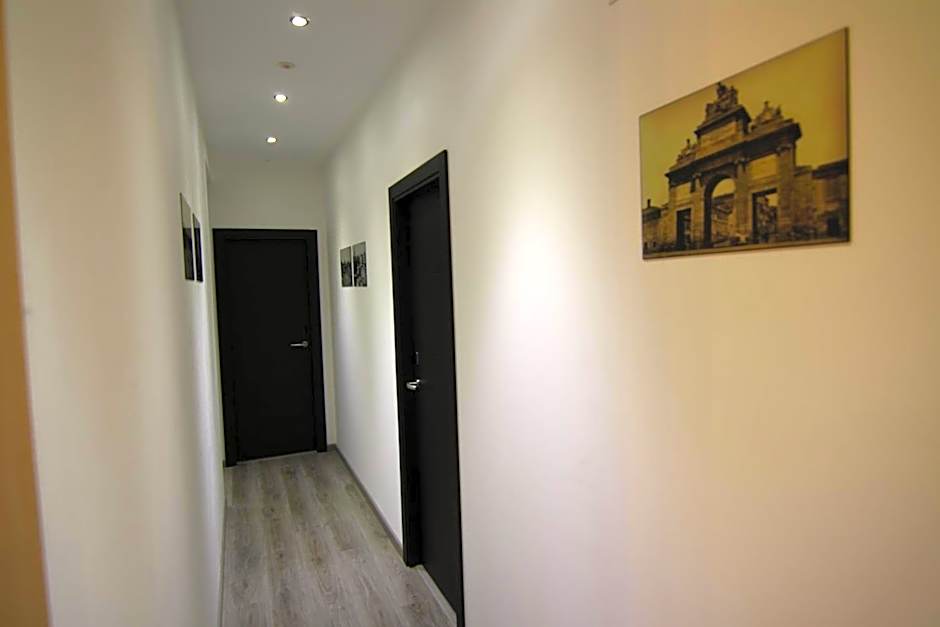 Hostal MH Fuencarral