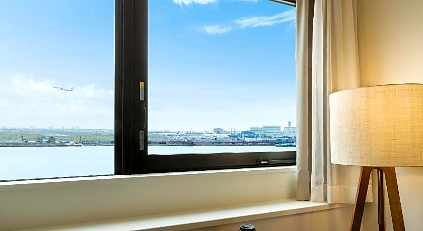 Kawasaki King Skyfront Tokyu REI Hotel