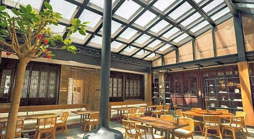 Blossom House Xuzhou Huilongwo Banyunting