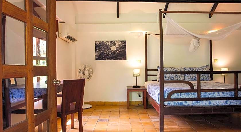 Sambor Village Hotel