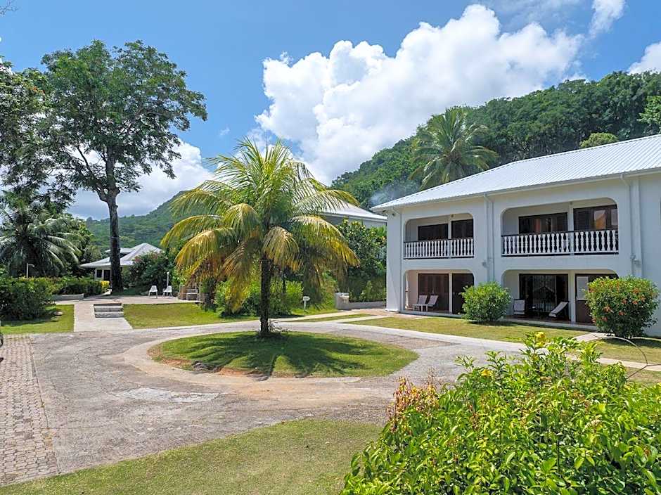 La Residence Villas & Studios