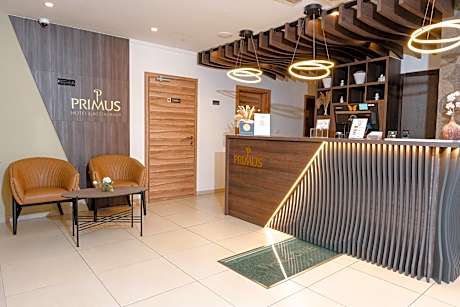 Primus Hotel & Apartments