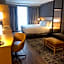 Hyatt Place Boston/Seaport District