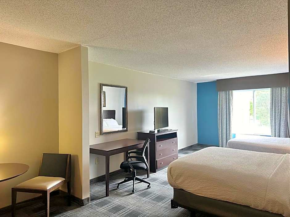 Holiday Inn Express and Suites Meriden By IHG
