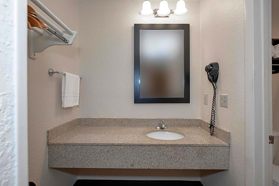 Red Roof Inn Indianapolis - Greenwood