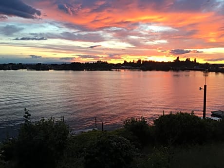 Double Room with Lake View