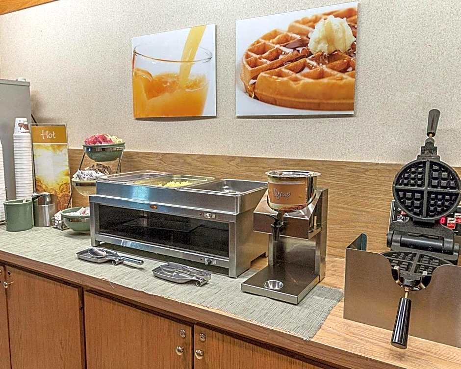 Quality Inn Ennis