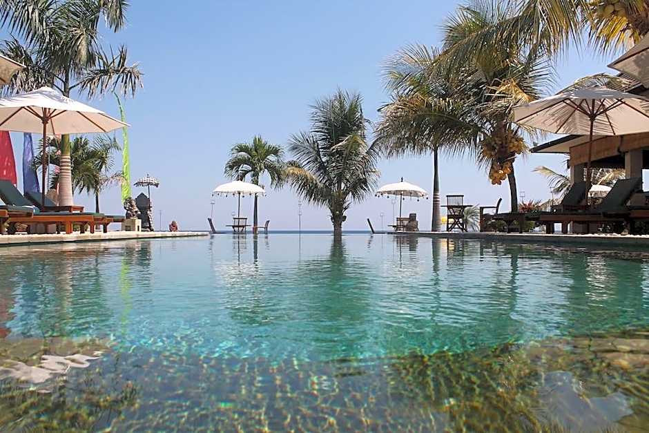 Kelapa Lovina Beach Villa