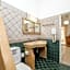 Golden Beach Studios & Suites