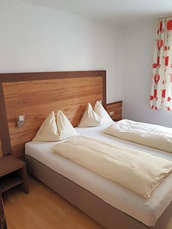 Three-Bedroom Apartment with Balcony