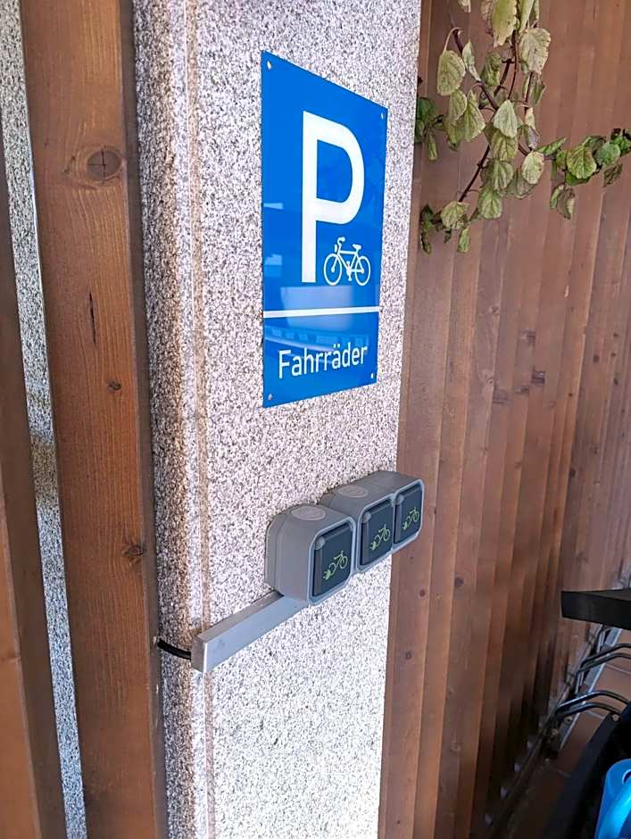 Hotel Parking Miradoiro de Belvís