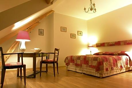 Comfort Triple Room with Shower