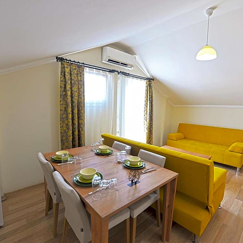 Ozgur City Residence