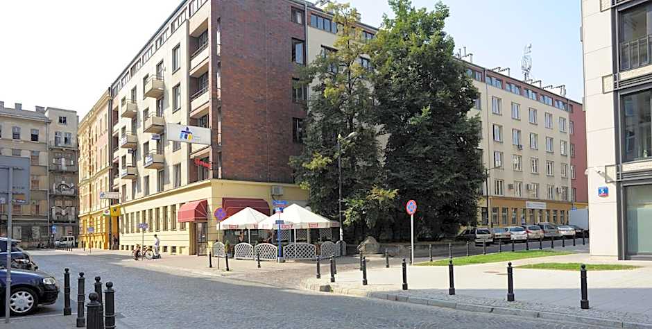 eMKa Hostel