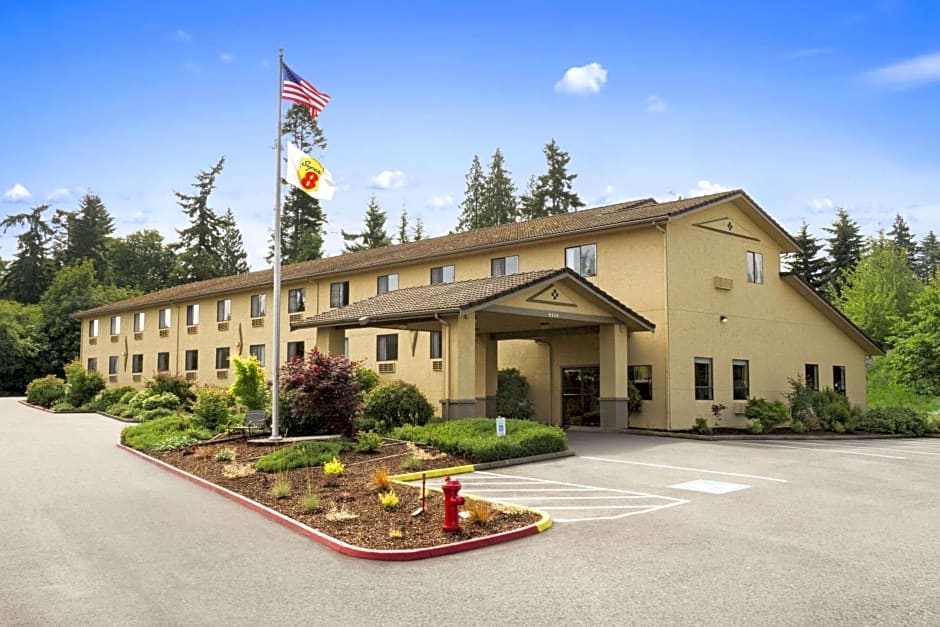 Super 8 by Wyndham Port Angeles at Olympic National Park