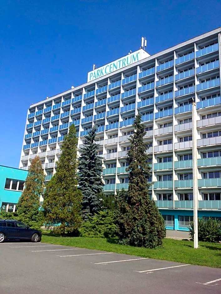 Parkcentrum lowcost hotel near center of Ostrava
