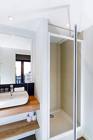 Twin Room with Balcony