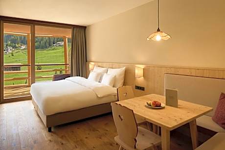 Superior Chalet