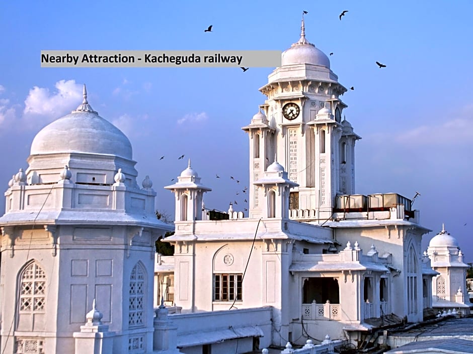 897 Hotel Surabhi Elite – Hyderabad, IN