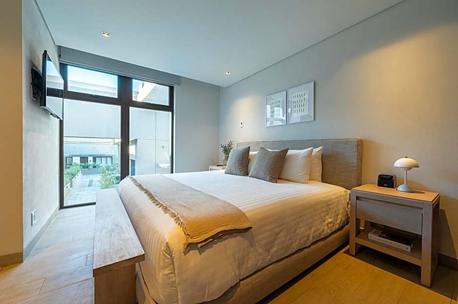 The Paraiso Residences at Marina Cabo