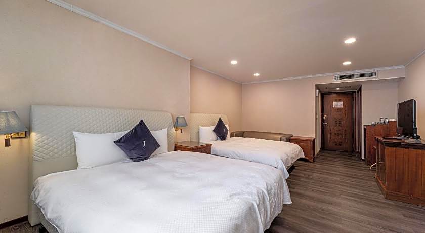 Hotel J Metropolis