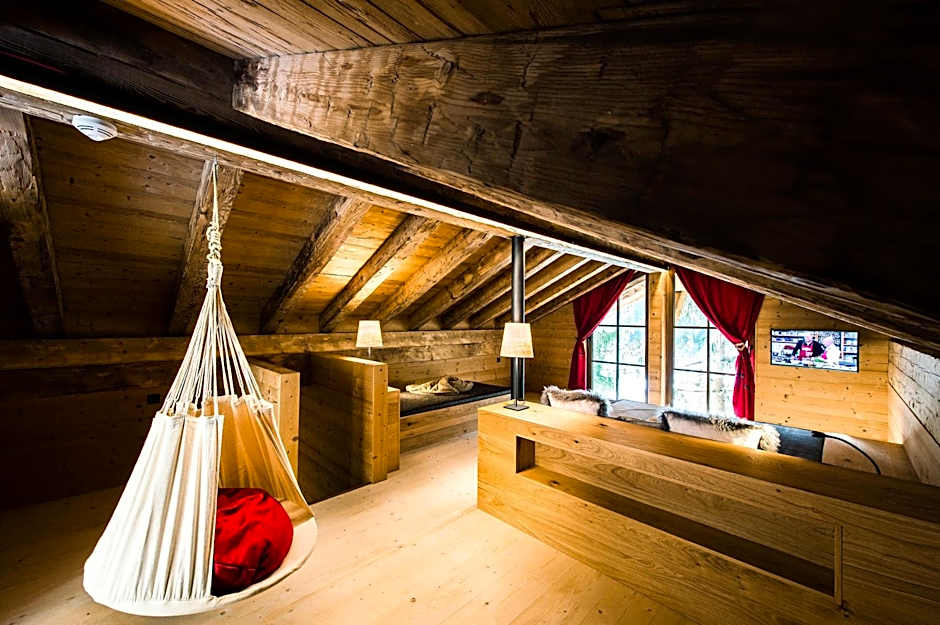 Mons Silva Private Luxury Chalets