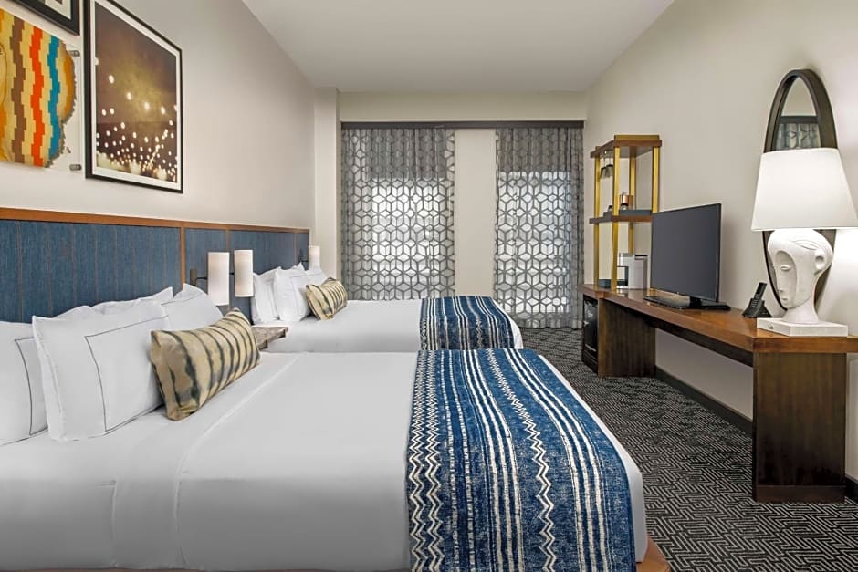 Troubadour Hotel New Orleans