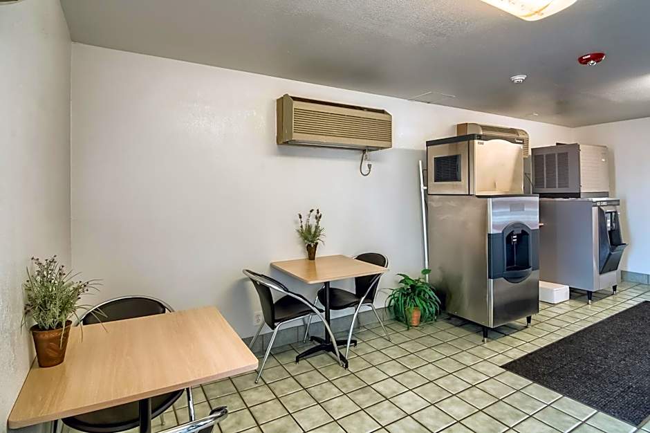 Motel 6-Grand Junction, CO