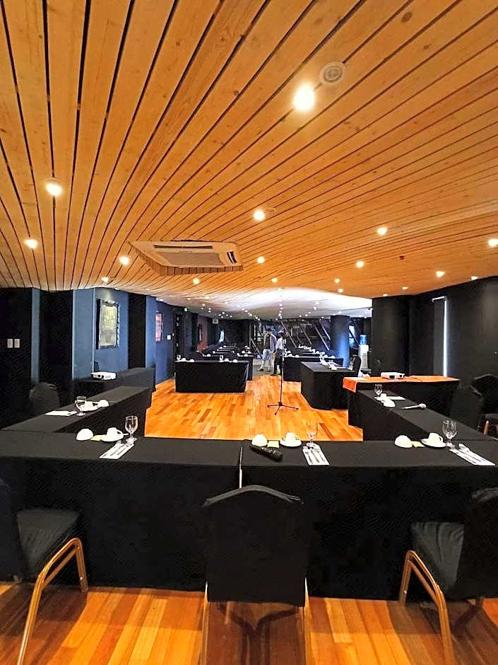 G1 Lodge Design Hotel