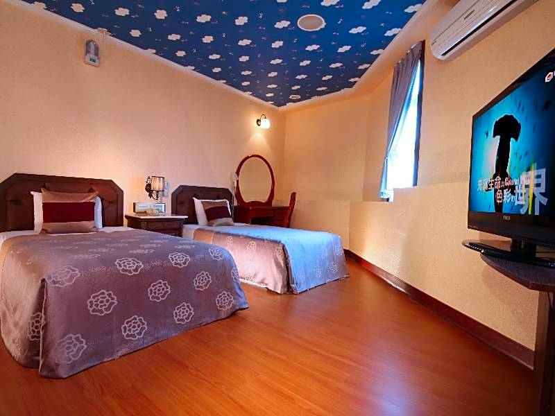 Shinyes Motel