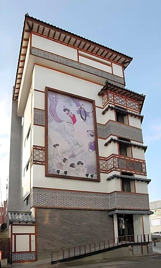 Jeonju Hanok Taejogung Hotel
