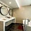 Blackwoods Hotel Pattaya - SHA Extra Plus