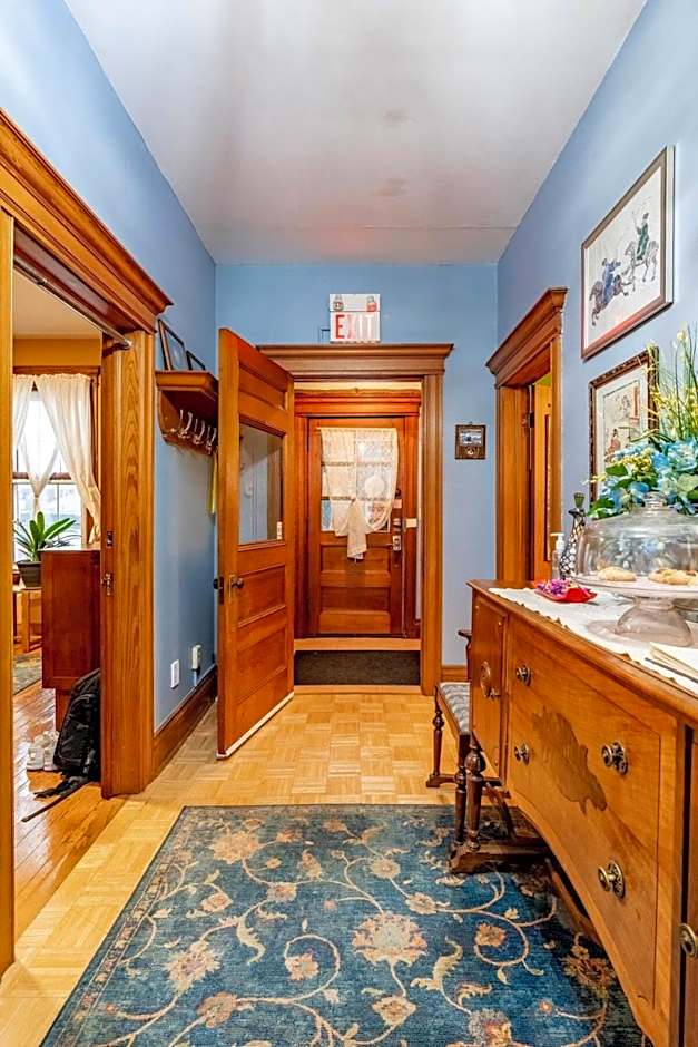 Ye Olde Walkerville Bed & Breakfast