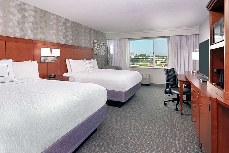 Courtyard by Marriott Fort Wayne Downtown at Grand Wayne Convention Center
